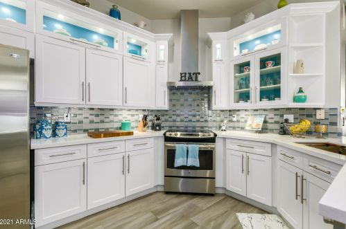 326 Anderson Ave, Phoenix AZ  85022-2366 exterior