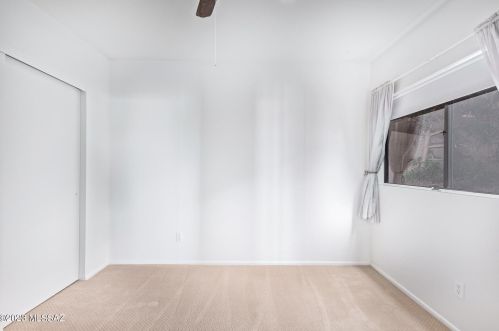 8952 Seneca St, Tucson AZ 85716-3200 exterior