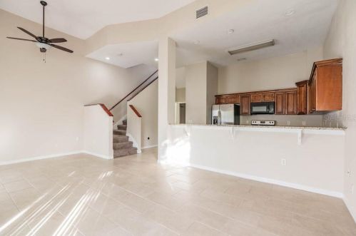 9509 Citrus Glen Pl, Tampa FL 33618-4018 exterior