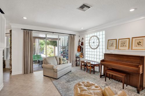 7859 Emerald Winds Cir, Boynton Beach FL 33473-7834 exterior