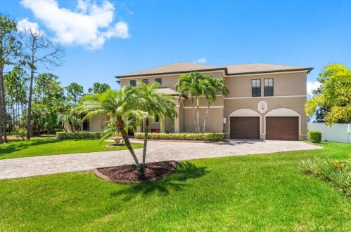 5811 Blue Bonnet Ct, Fort Pierce FL  34986-4186 exterior