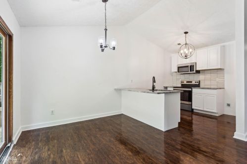 5442 Glen Haven Dr, Atlanta GA  30349-6481 exterior