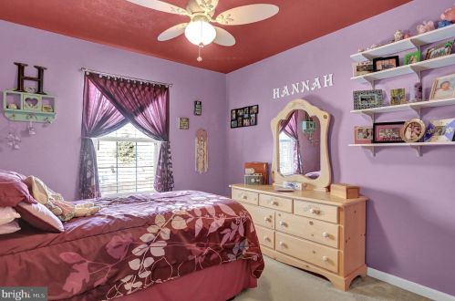 141 Pheasant Run Ln, Hanover PA 17331-9186 exterior