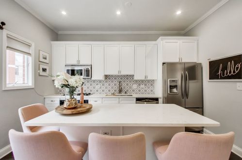 1804 Calumet Ave, Chicago IL  60616-1404 exterior