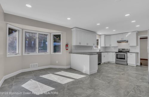 147 Hickory Rd, Jackson Twp NJ 08527-3841 exterior