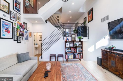 1705 Annin St, Philadelphia PA  19146-3008 exterior