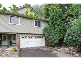 1288 Edgehill Ct, Saint Paul, MN 55109-2001