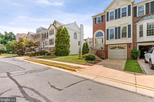 7047 Chesley Search Way, Alexandria, VA 22315-4754