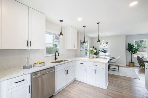 844 Deckner Ave, Atlanta GA 30310-4136 exterior