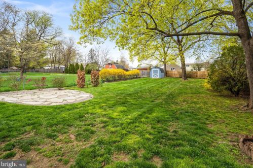 110 Central Ave, Trenton NJ 08610-3821 exterior