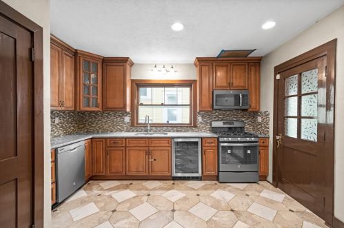 434 Elmer St, Pittsburgh PA 15218-1413 exterior