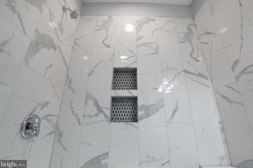 5817 Catharine St, Philadelphia PA 19143-2418 exterior