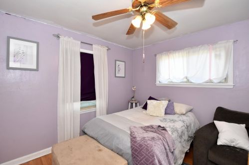 3912 71, Milwaukee WI 53220-2302 exterior