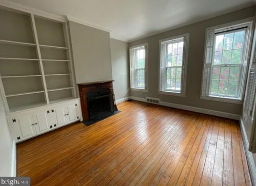 2803 N St, Washington DC  20007-2134 exterior