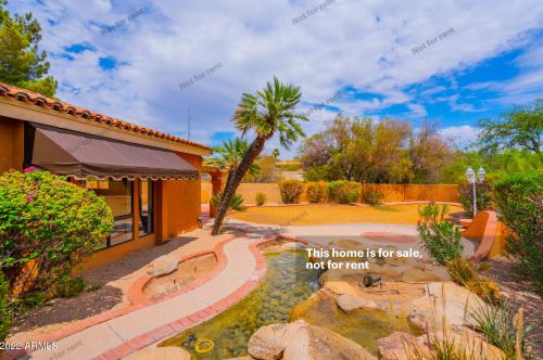 11001 11th St, Phoenix AZ 85020-5825 exterior