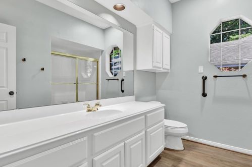 3326 Redwood Lake Dr, Humble TX exterior