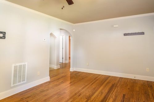 3194 Harris Dr, Atlanta GA  30344-4403 exterior