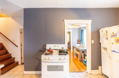 10204 Indiana Ave, Chicago IL 60827-1214 exterior