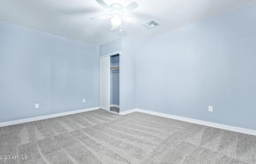 2925 42nd Ave, Phoenix AZ  85019-4323 exterior