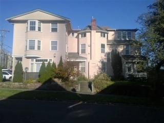 1803 18th Ave, Seattle WA  98144-4319 exterior