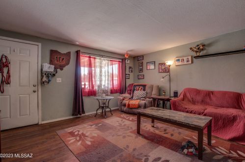 752 Edgewater Dr, Tucson AZ 85704-2412 exterior