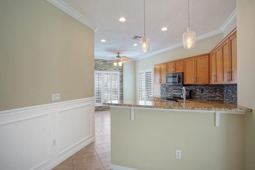 9979 Stonegate Dr, Fort Pierce FL 34987-2423 exterior