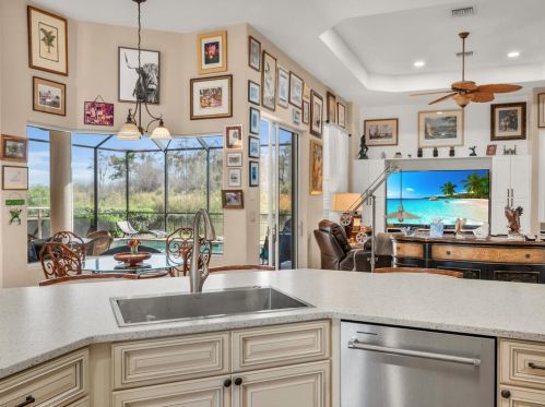 18421 Royal Hammock Blvd, Naples FL 34114-8931 exterior