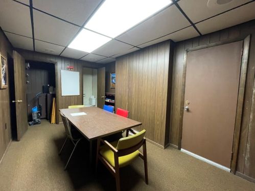 2436 Woodstock Ave, Pittsburgh PA 15218-2631 exterior