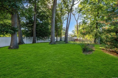 64 Deepdale Dr, Huntington Station NY exterior