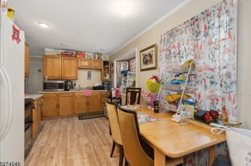 219 Woodside Ave, Fredon NJ 07860-2404 exterior