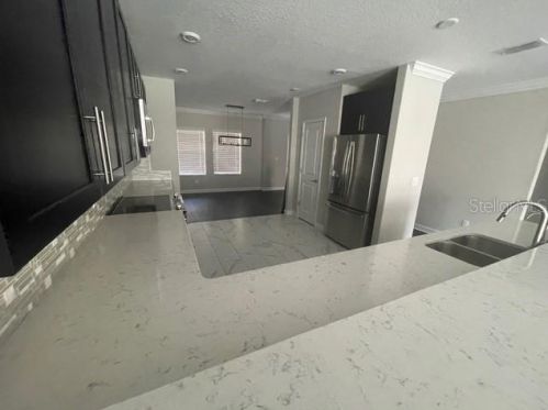 1542 Lemon St, Tampa FL  33606-1002 exterior