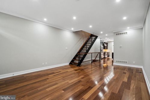 1814 Catharine St, Philadelphia PA  19146-1835 exterior