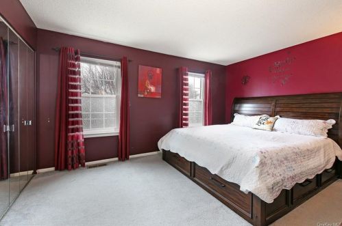 58 Campus Rd, Peekskill NY 10566-2554 exterior