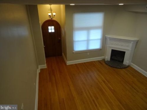 214 Emerson St, Washington DC  20011-4108 exterior