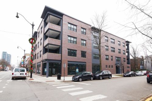 909 Montana St, Chicago IL  60614-2408 exterior