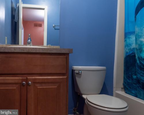 8 Bayleaf Dr, Lumberton Township NJ 08048-4228 exterior