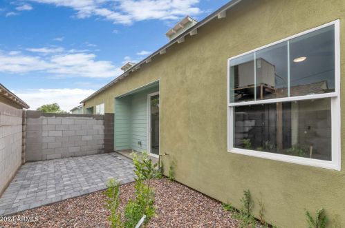 337 Colorado St, Chandler AZ 85225-4896 exterior