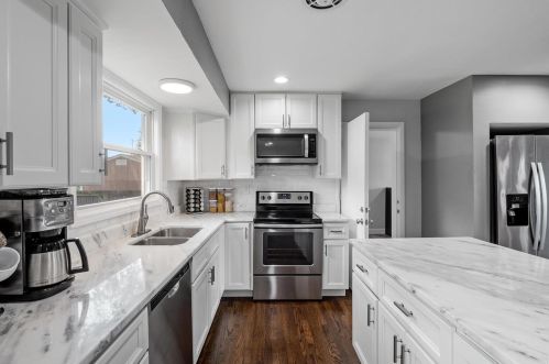 6616 Laconia Dr, Saint Louis MO 63123-2624 exterior