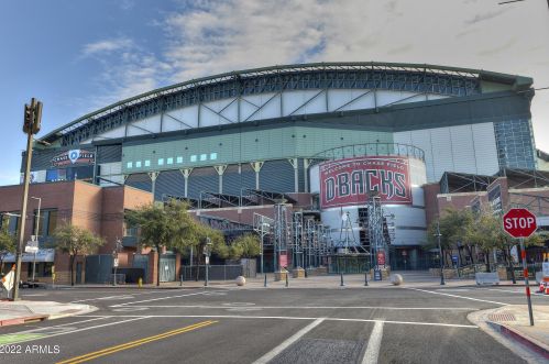 101 7th St, Phoenix AZ  85034-0663 exterior