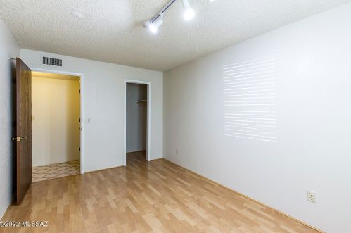 4231 Presidio Rd, Tucson AZ  85712-1044 exterior