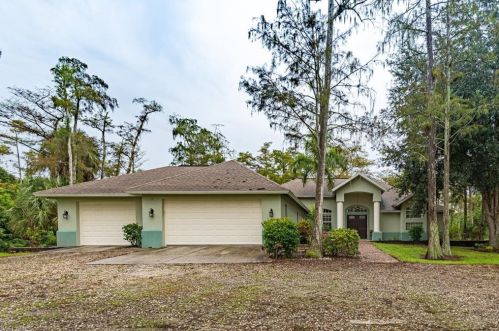 111 19th St, Naples, FL 34117-3321