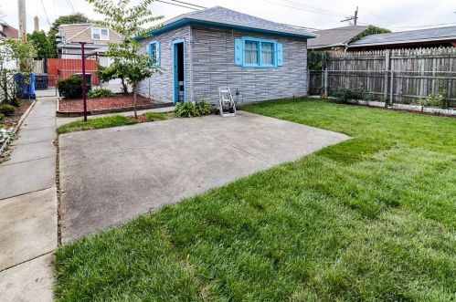 3030 Menard Ave, Chicago IL  60634-5220 exterior