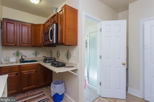 1416 9 St, Philadelphia PA 19148-2366 exterior