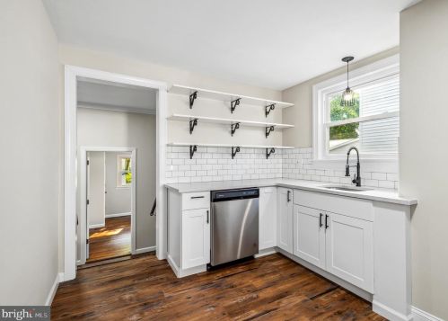 14 Evans Ave, Trenton NJ 08638-4209 exterior