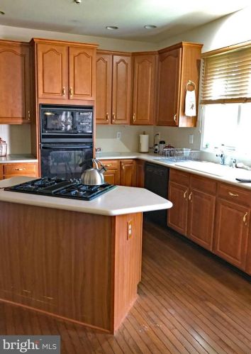 1859 Augusta Dr, Jamison PA 18929-1083 exterior