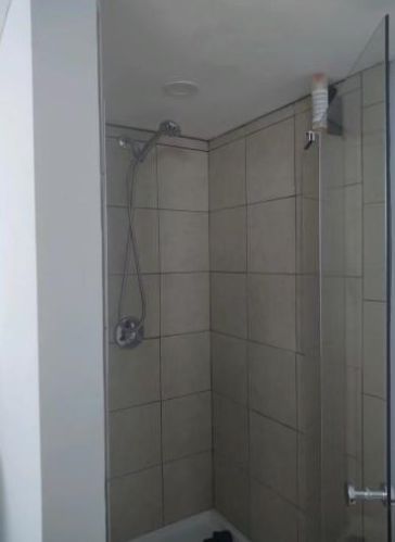 11 Crescent Rd, Middletown RI 02842-6005 exterior