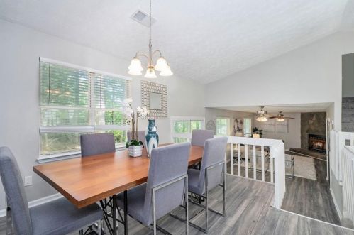 5576 Ln Fleur Trl, Lithonia GA 30038-2843 exterior