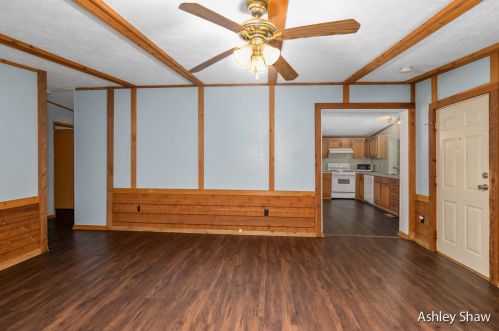 16308 27 St, Gobles MI 49055-9214 exterior