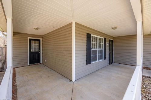 325 Hawthorne Ct, Randleman NC  27317-8223 exterior