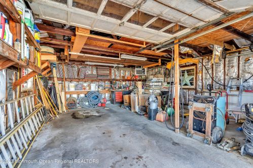 204 Channel Dr, Point Pleasant Beach NJ 08742-2619 exterior